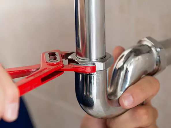 Why Choose Lynn's Plumbing for Basement Leak Repair in Lynn, MA?